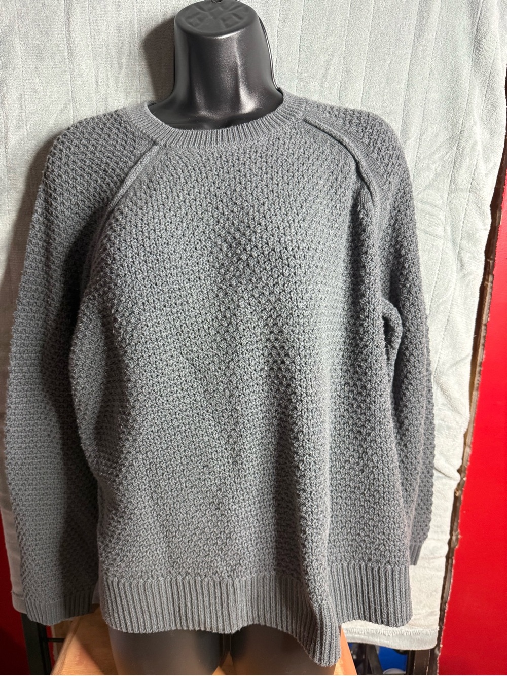 Gap womens Gray Textured Crewneck Sweater